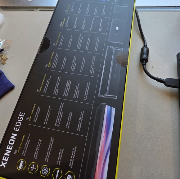 CORSAIR Xeneon Edge 14.5" Screen Touchscreen Display - Picture 5 of 8